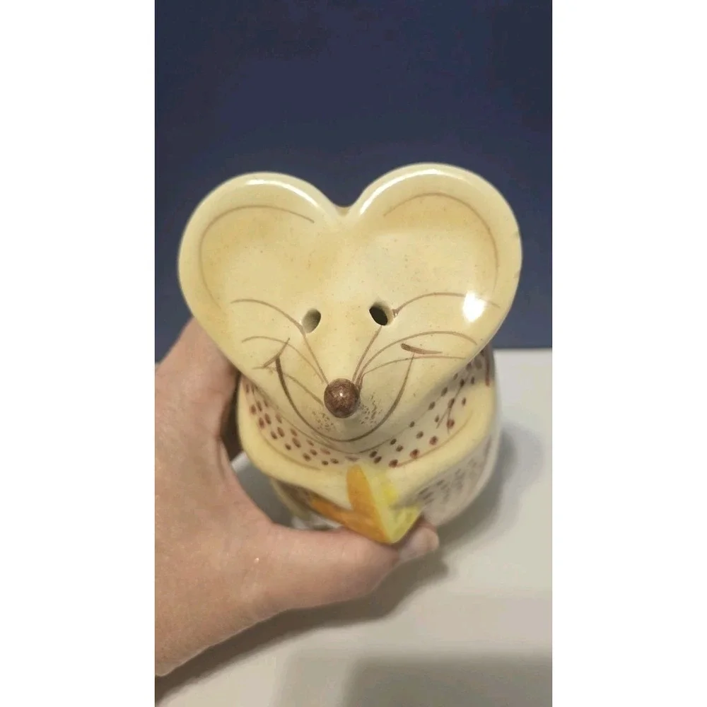 Handpainted  Ceramic Mouse  Cheese Shaker Made By Nelson S. Gustin Vintage...